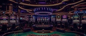 Tampilan pasar M-World Championship dengan pertandingan esports dan peluang real-time di platform kachishop